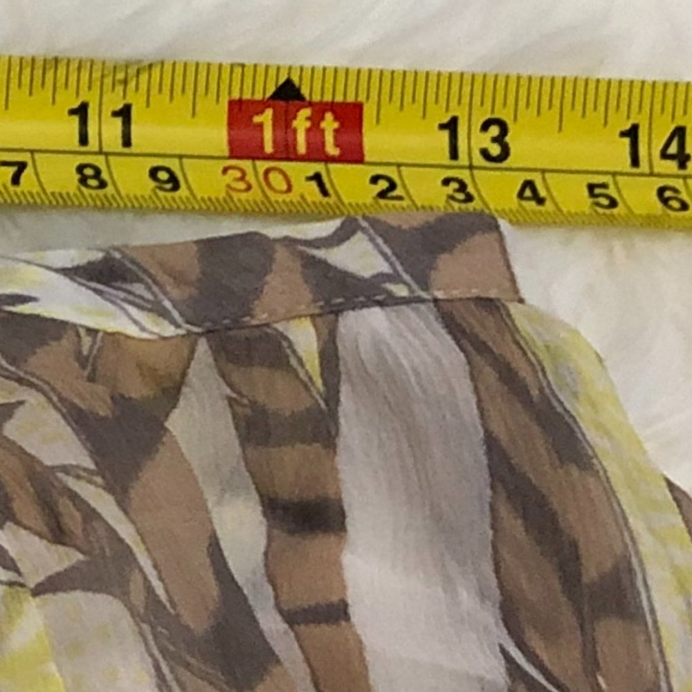 ✨HOST PICK✨*BRAND NEW* Club Monaco Geometric Print Silk (Molli) Skirt - Size 0 - Picture 11 of 12